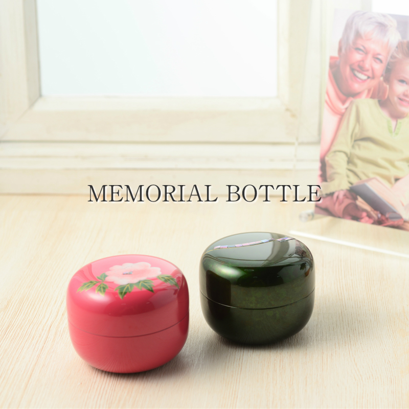 手元供養用のミニ骨壷