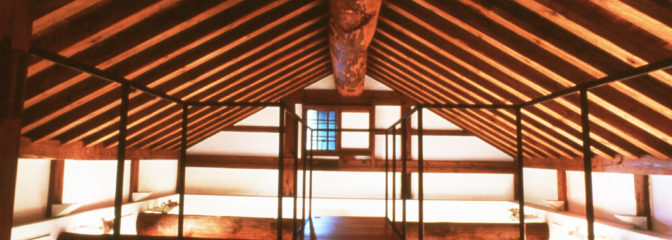 現代蒔絵 漆塗りのミニ骨壷「こころ」