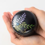 【ミニ骨壷】現代漆・モダン骨壷 Cocoroこころ　藤花（ふじはな）