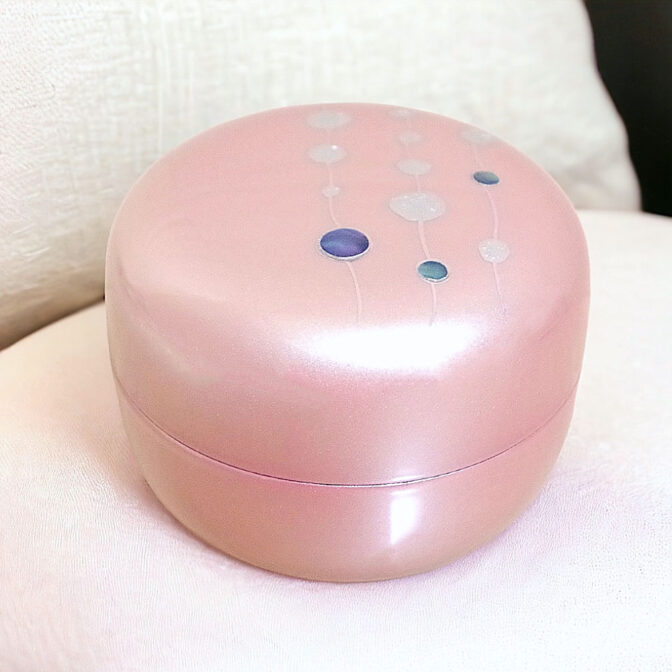 木製 水目桜のミニ骨壷こころ もち花