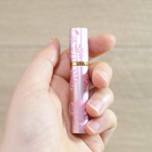 一緒にご旅行も行ける携帯タイプのアッシュボトル