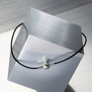 ソウルジュエリー×ファイテン 遺骨ペンダント【スパイラ】 紐長：45cm　紐幅2mm