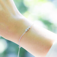 【MB02/K10WG】メモリアルブレスレット 完全防水樹脂埋封ジュエリー 10金ホワイトゴールド×誕生石3mm×３石