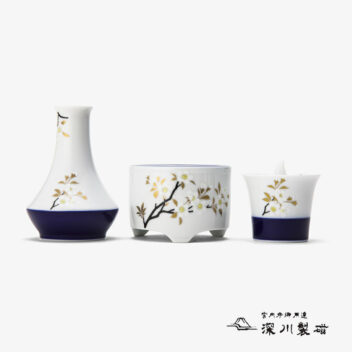 深川製磁製　三具足『瑠璃さくら』仏具３点セット