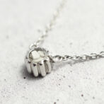 【MS22/Pt900】 完全防水セミオーダー遺骨ペンダントMS22 素材：プラチナ×誕生石（3mm)